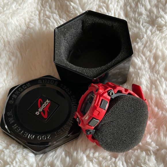 Men’s G-Shock watch - Picture 2 of 4